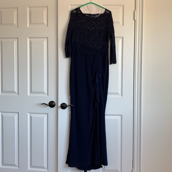 Dark Blue Evening Gown - Picture 3 of 4